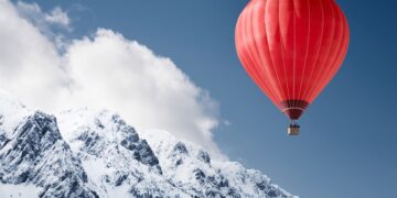 Bitcoin BTC Price Rises Over $28.3K Despite Binance Legal Woes