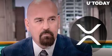 Pro-Crypto Attorney John Deaton Compares XRP to Cockroach, Says It Is Most Resilient Coin