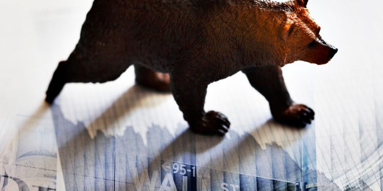 Ethereum Crashing Hours After SEC Head Failed To Clarify ETH’s Security Status