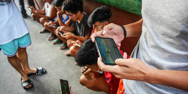 Filipino players ditch crypto game