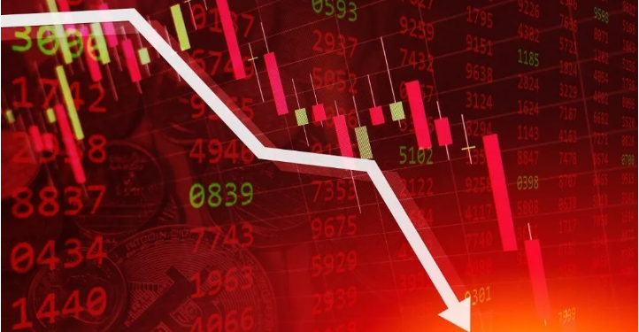 Crypto Market Crash Imminent, Finance Expert Says