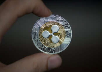Relist XRP On Coinbase Trends Again, Here’s Why