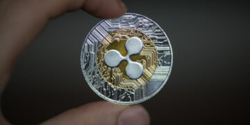Relist XRP On Coinbase Trends Again, Here’s Why