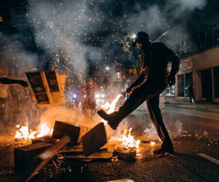 DeFi Under Fire: SEC's Intensified Crackdown Sparks Controversy – Bitcoinist