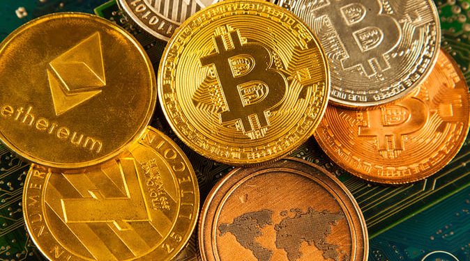 Politicized Crypto Regulatory Crackdown Could Deter Blockchain Decentralization in Future, Bernstein Analysts Says