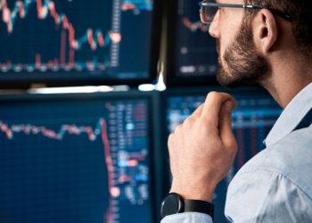 DraftCoin (DFT) Rises 2.3%, Outperforms the Crypto Market Monday
