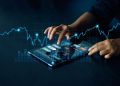 Crypto Market Faces Major Crash but These Resilient Coins Are Defying the Trend – What You Need to Know