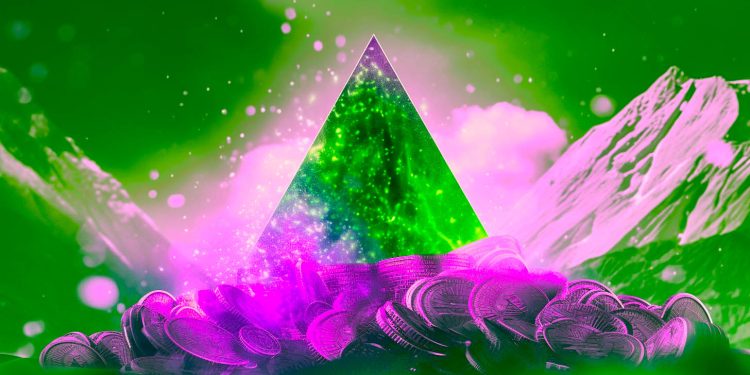 Top Analyst Says One Mid-Cap Altcoin on Cusp of Skyrocketing Higher, Updates Outlook on Ethereum and Litecoin