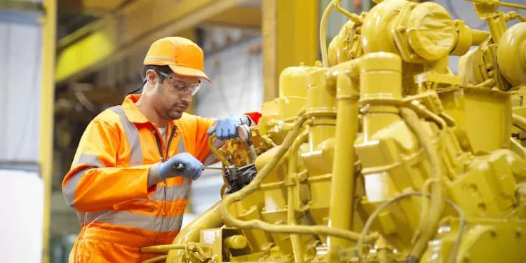 What is vibration analysis and how can it help optimize predictive maintenance?