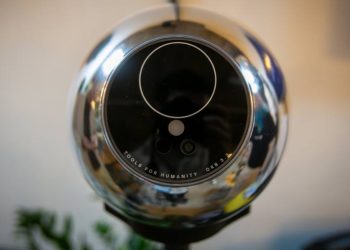 Worldcoin/Altman: lowballing for eyeballs will not brake AI juggernaut