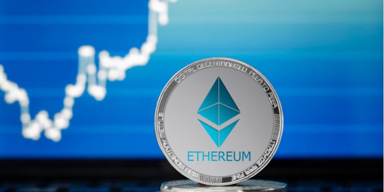 A Look At Bitcoin, Ethereum And Dogecoin Into The Weekend As Stock Market Turns Lower By Benzinga