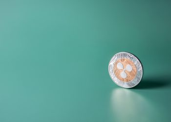 Deaton Predicts New Verdict Date, XRP Loses Steam