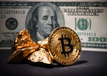 Bloomberg Expert Analyst Explains Why A Fall To $10,000 Isn’t Bad For Bitcoin