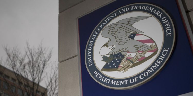 Blockchain, Binance Hit With Suits Over Currency Trading Patents