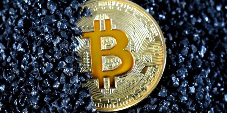 Bitcoin Unscathed As Crypto Funds Bleed With $342 Million Outflow Streak