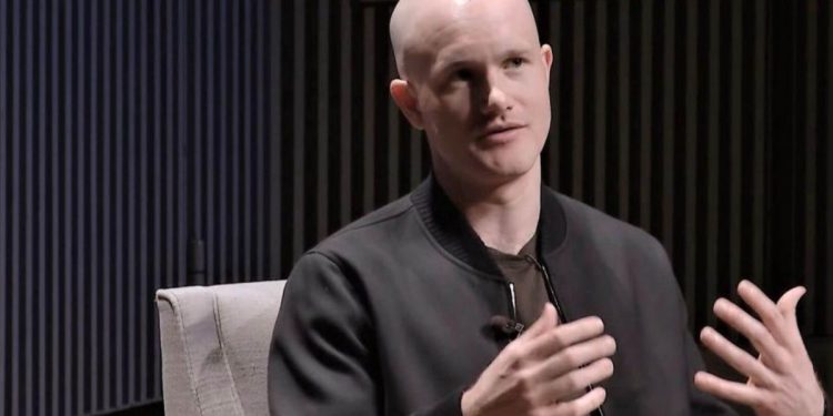 Coinbase CEO Brian Armstrong Advocates for DeFi Protocols to Challenge CFTC in Court