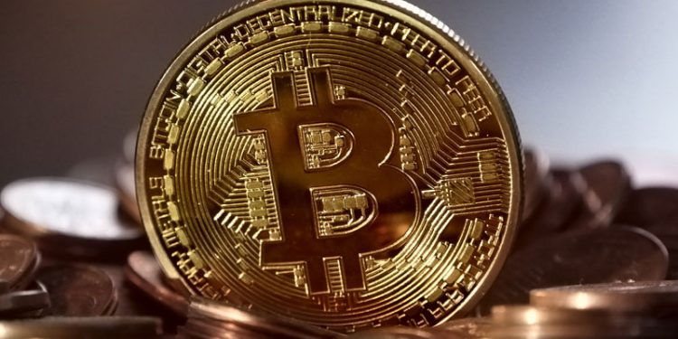 Bitcoin’s rally stabilizes as altcoins show potential for growth By Investing.com