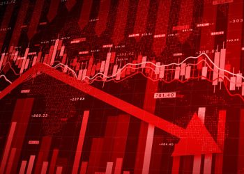 Is Ethereum Set For A Huge Plunge? Here Is What This Analyst Predicts