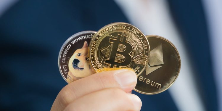 Bitcoin Shoots Higher, Pulls Ethereum, Dogecoin North: A Look At The Cryptos Into The Weekend