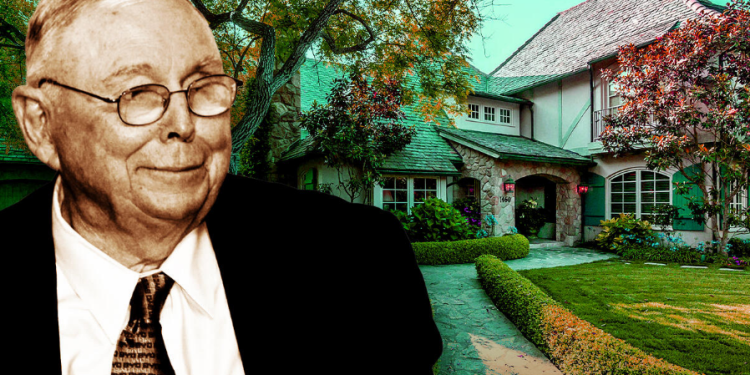 Bitcoin’s Fierce Opponent Charlie Munger Breathes His Last At 99