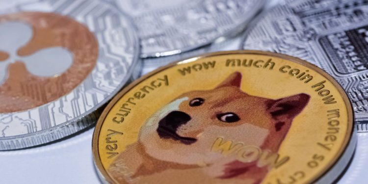 Цена Dogecoin показывает рост на фоне укрепления рынка
