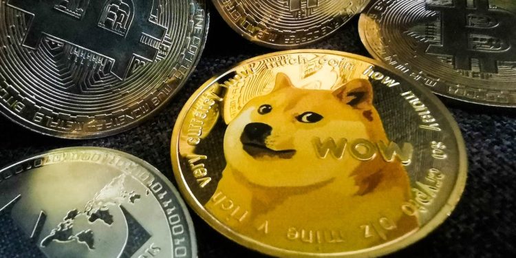 Bitcoin, Dogecoin Ride Early Crypto Santa Claus Rally
