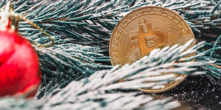 Bitcoin, Ethereum, Dogecoin Take Christmas Pause Amid $93M Longs Liquidation: Analyst Sees All-Time Highs For BTC In Just 2 Months On Key Indicator