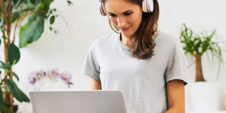 Customer service trends winning organizations need to follow