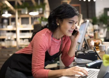 Unlocking the power of chatbots: Key benefits for businesses and customers