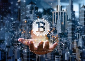 Bloomberg Analyst Cuts Probability of Bitcoin Spot ETF Rejection to 5%