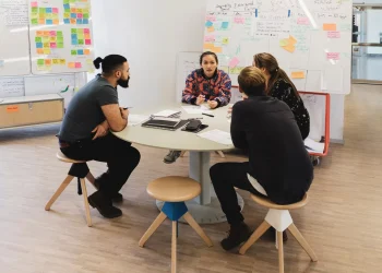 IBM Databand: Self-learning for anomaly detection