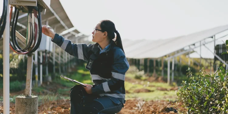 The advantages and disadvantages of renewable energy