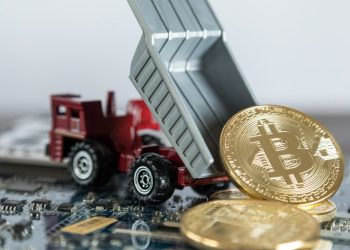 Most Public Bitcoin Mining Firms Will Survive the Halving: Analysis