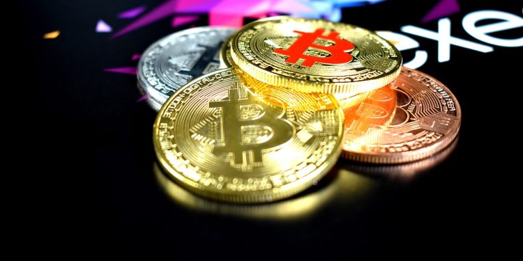 Bitcoin Bonanza Before The Halving? Analyst Sees Pre-Crash Buying Window