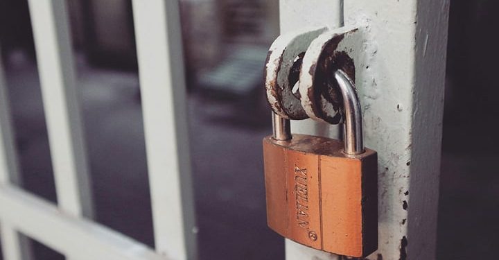 Base Introduces Fault Proof Feature to Testnet, Step toward Network Decentralization