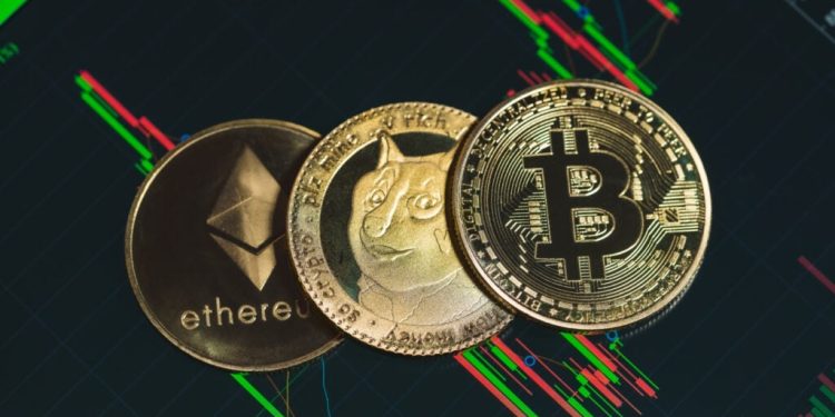 Bitcoin, Ethereum, Dogecoin In The Red Again, Analyst Reveals Downside Target