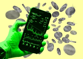 Top Crypto Trader Predicts Epic Altcoin Rally in Coming Months