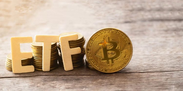 Bitcoin ETFs Surge With $384 Million Inflows, 2nd Highest This Month
