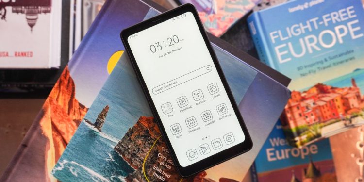 One of the best e-readers I’ve tested is an Android phone dupe that’s full of wonder