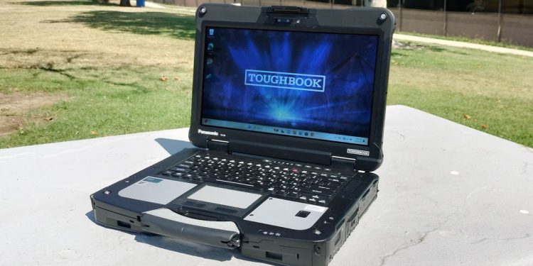 I torture-tested this $4,000 rugged laptop, and it gives the Dell Latitude a run for its money