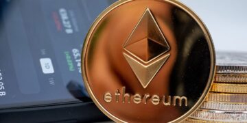 Ethereum Co-founder Vitalik Buterin Transfers $8M in ETH to New Wallet