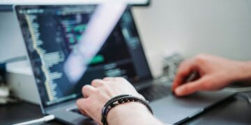 Ethereum L2 Fhenix Launch Twin Incentive Program for Developers