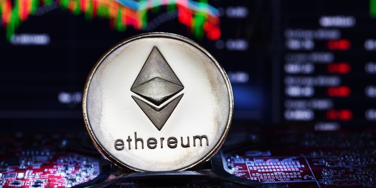 Grayscale ETH ETF Outflows Hit $2 Billion As Ethereum Price Struggles Below $3,000