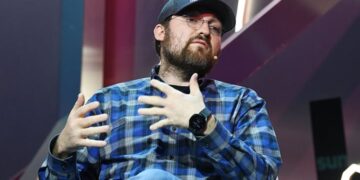 Charles Hoskinson Breaks Silence on Struggles of Building Cardano