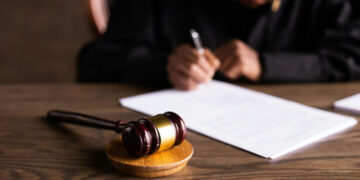 Former SEC Lawyer Reveals Commission Could Appeal Ripple (XRP) Case: Expert Thoughts