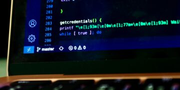 DeFi Exploits Plunge 40% In 2024, But Centralized Exchange Losses Soar – Report