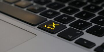 XRP Price Prediction: Rising Fear of Crypto Capitulation Puts XRP on Cusp of 17% Drop below $2 Soon