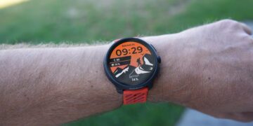 One of the most underrated smartwatches I’ve tested just set a 55-hour battery life record