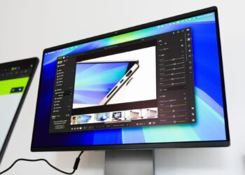 A remote worker’s plea: Why an ultrawide monitor shouldn’t be your default choice for productivity