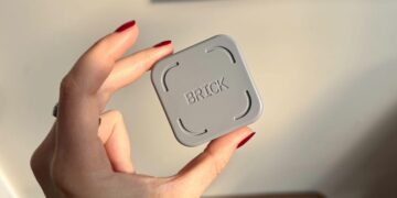 Want to unplug for the holidays? I bricked my iPhone to prevent doomscrolling – and it actually worked